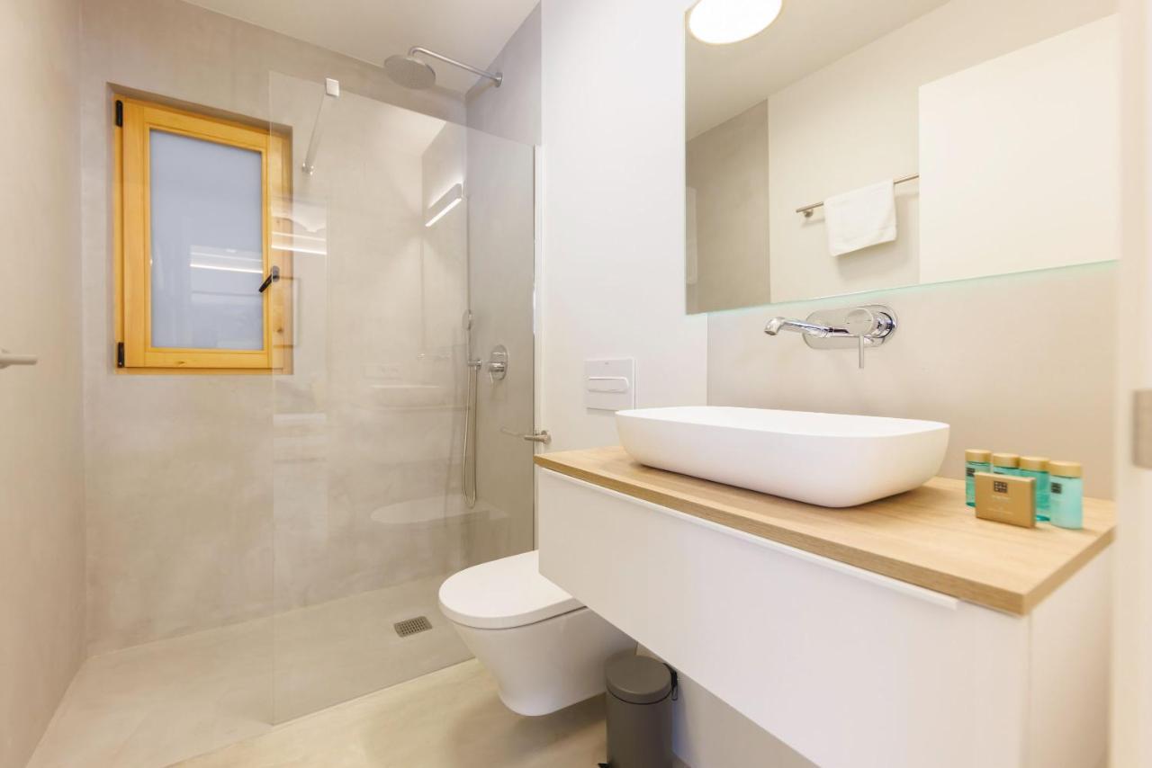 Bravissimo Canigo, Spacious And With Large Terrace Girona Exterior foto